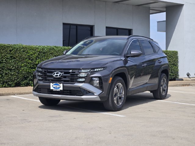 Used 2025 Hyundai Tucson Blue AWD/4WD image 2