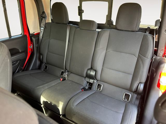 Used 2023 Jeep Gladiator Sport image 13