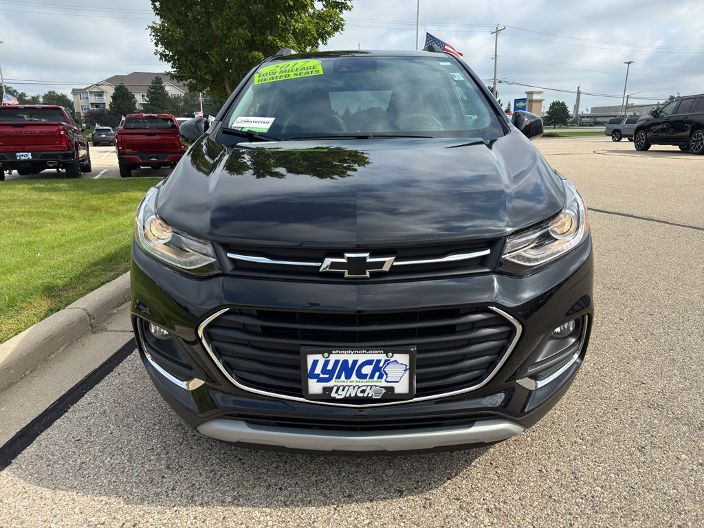 Used 2017 Chevrolet Trax Premier w/ Midnight Edition FWD image 7