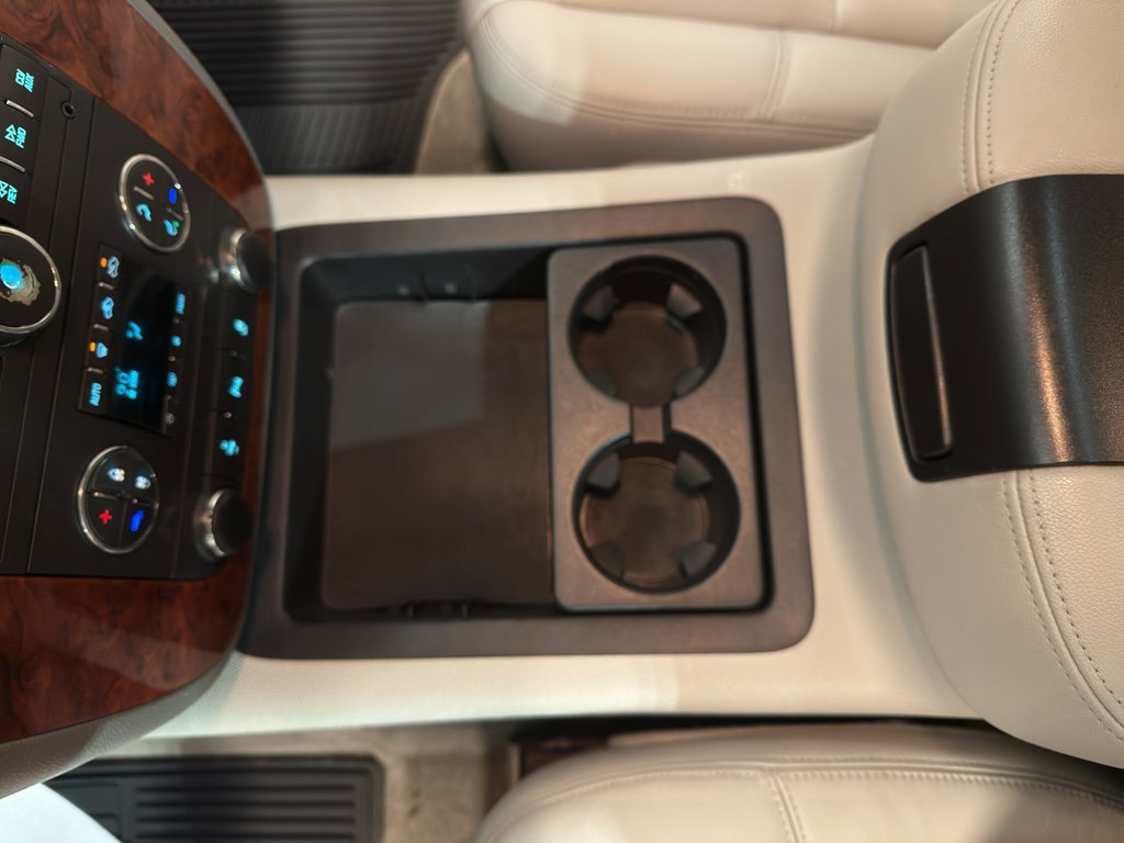 Used 2013 Chevrolet Avalanche LT w/ All-Star Edition image 20