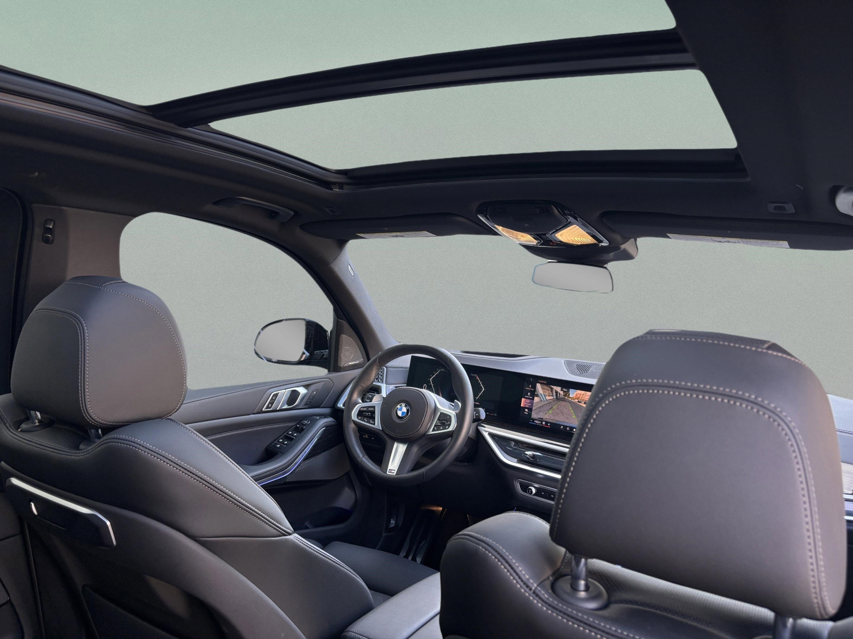 Used 2024 BMW X5 xDrive40i w/ M Sport Package image 30