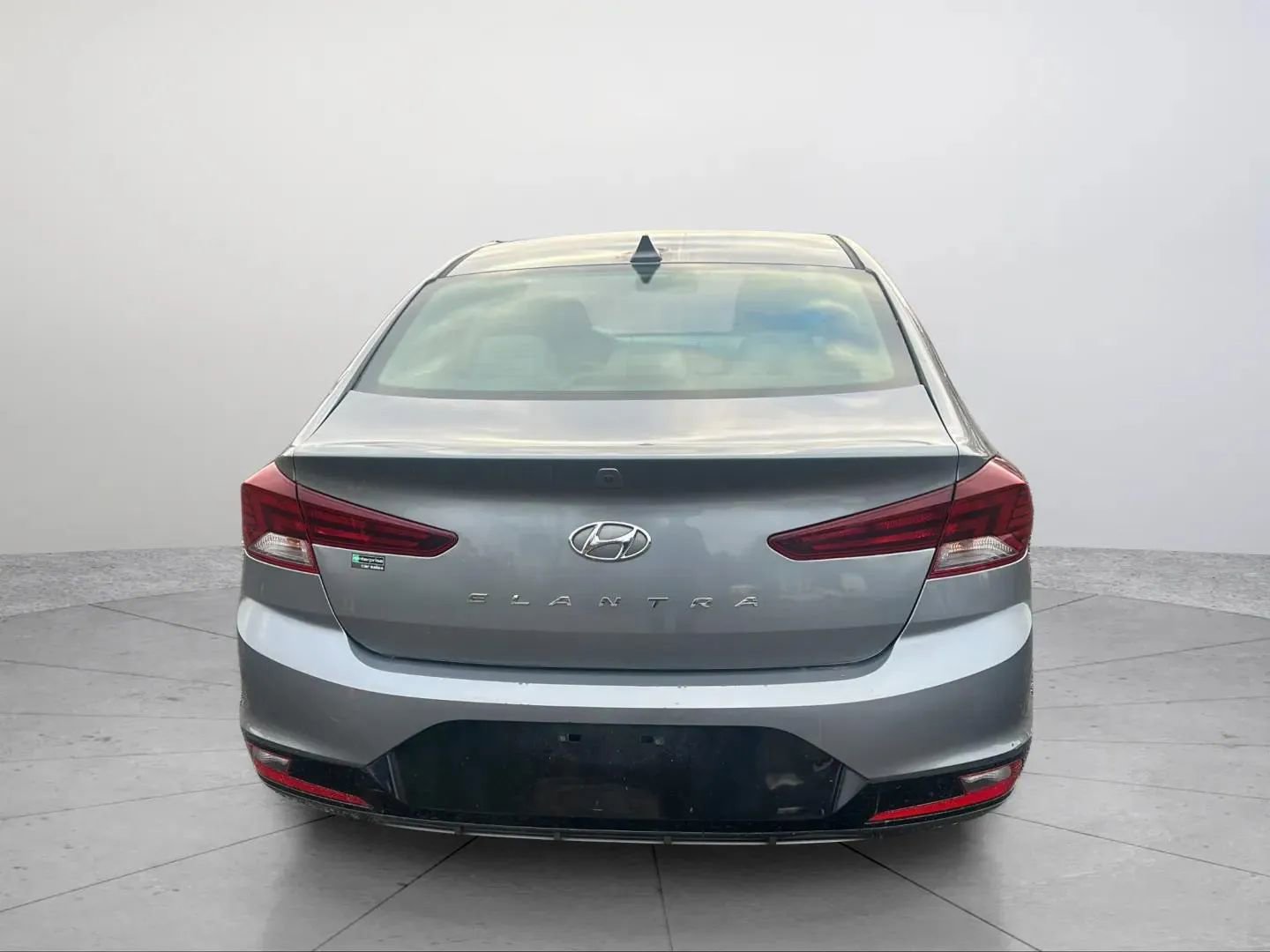 Used 2019 Hyundai Elantra SEL image 12