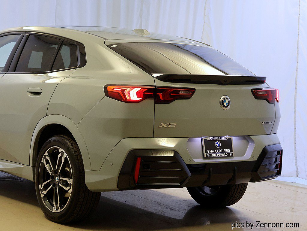 Certified 2024 BMW X2 xDrive28i w/ M Sport Package AWD/4WD image 8