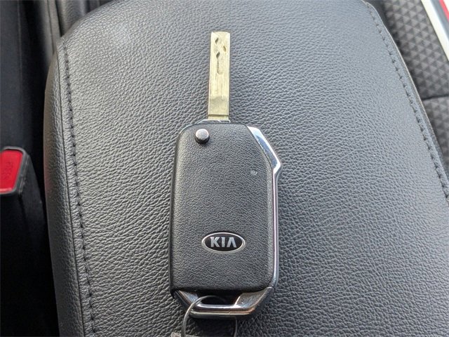 Used 2020 Kia Soul LX image 32