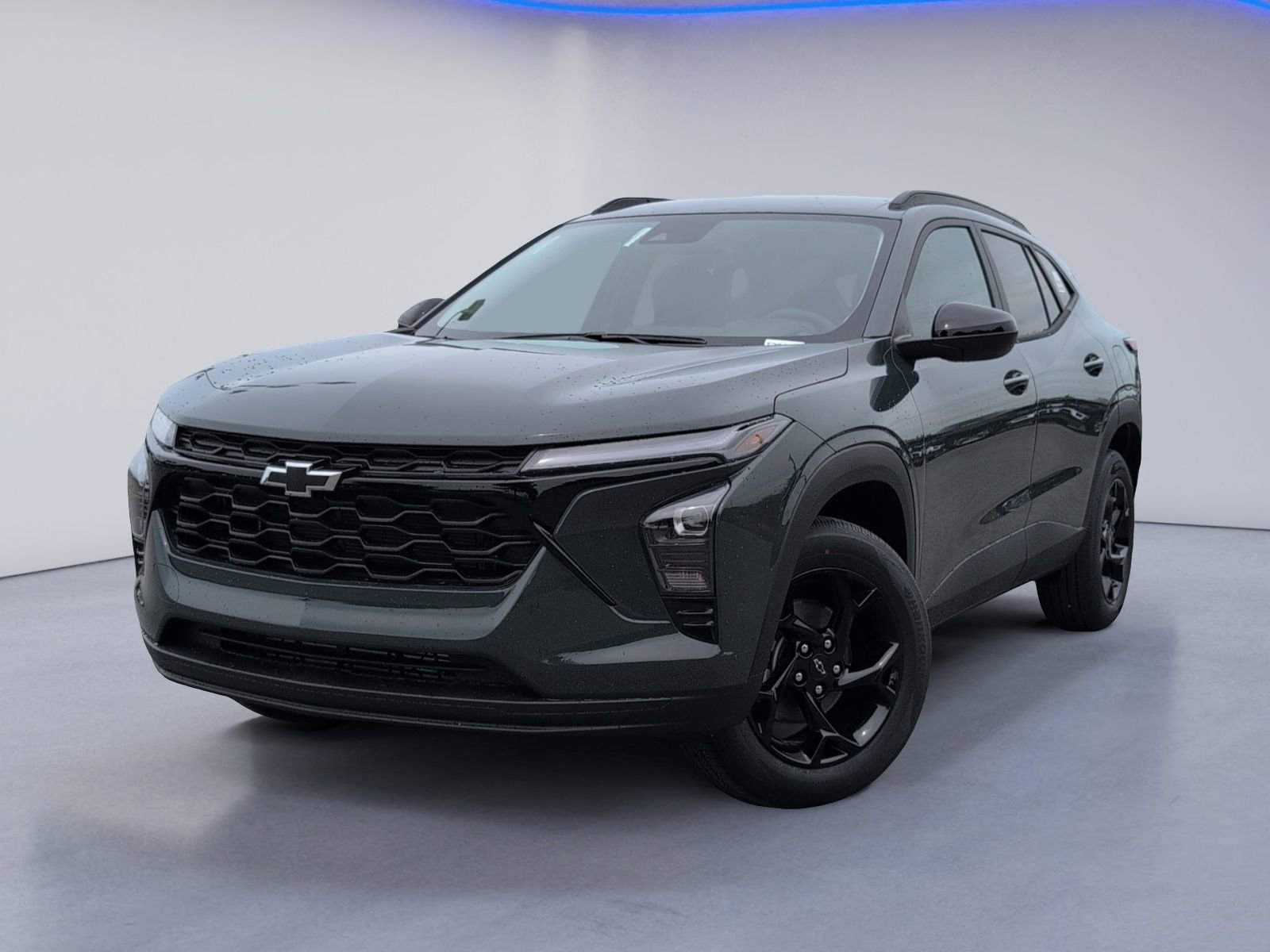New 2026 Chevrolet Trax LT w/ Driver Confidence Package FWD image 2