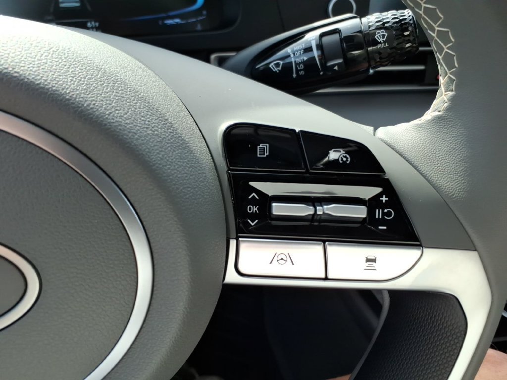 Used 2026 Hyundai Elantra SEL Sport Premium FWD image 20