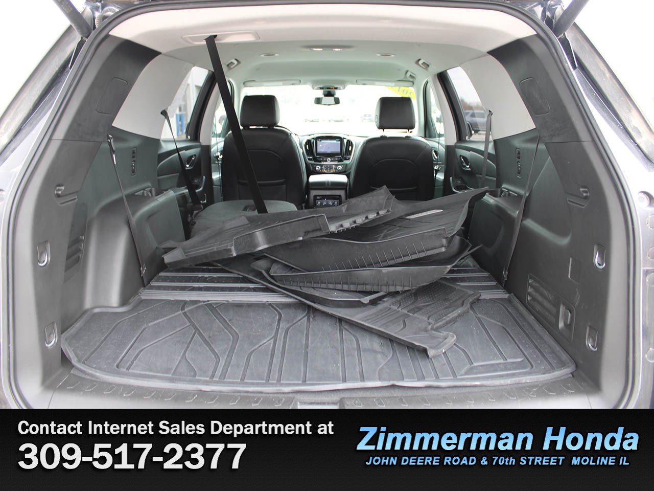 Used 2019 Chevrolet Traverse Premier w/ LPO, Floor Liner Package image 6