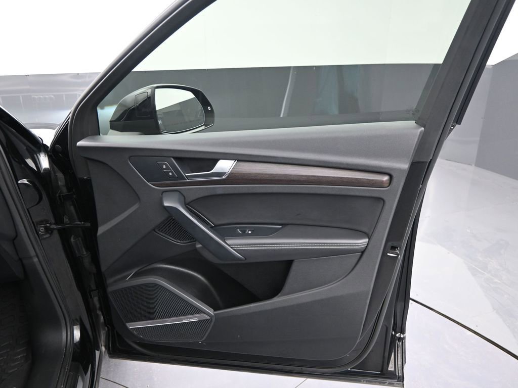 Used 2021 Audi Q5 2.0T Premium Plus w/ Premium Plus Package image 42