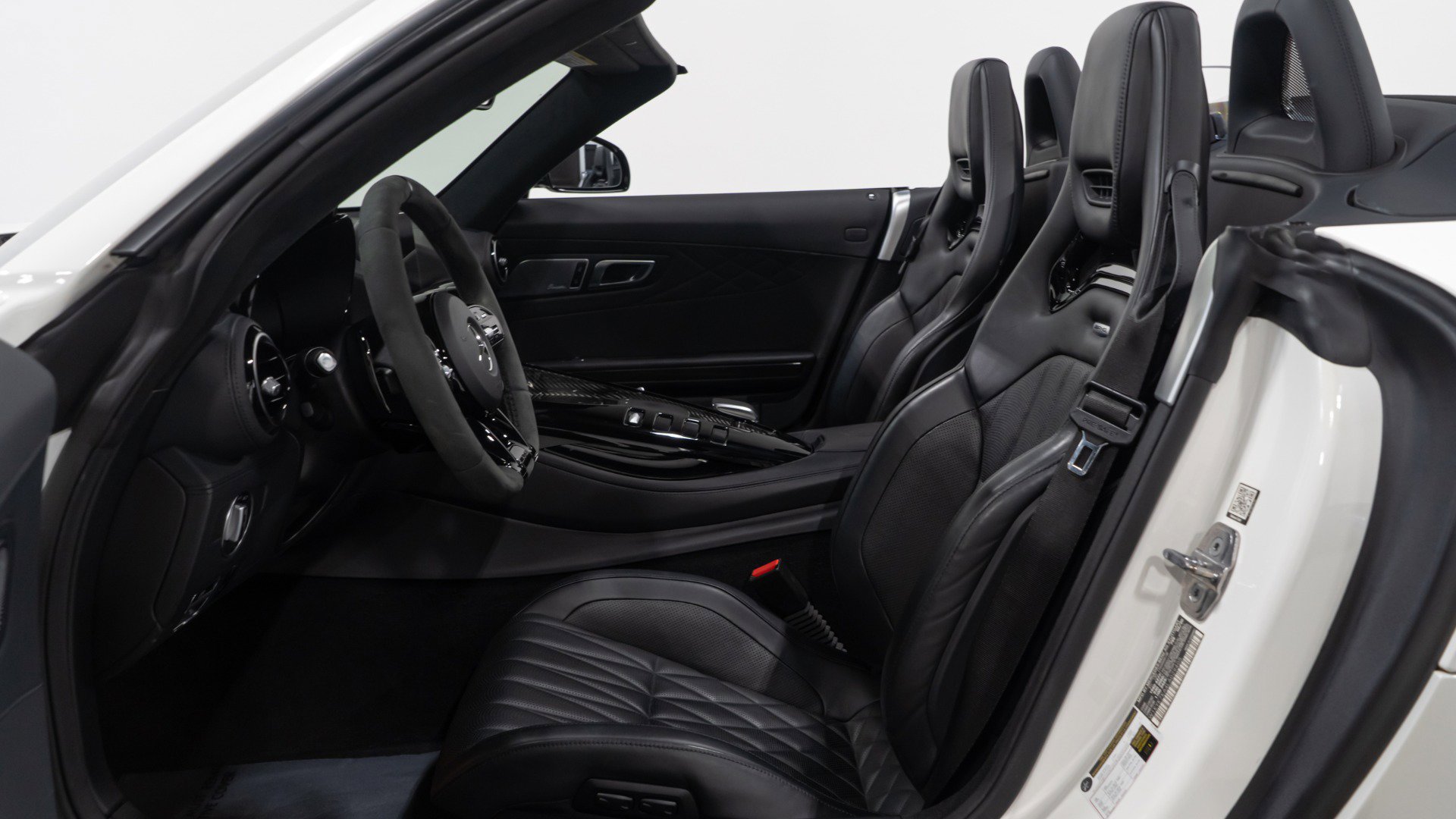 Used 2020 Mercedes-Benz AMG GT R image 43