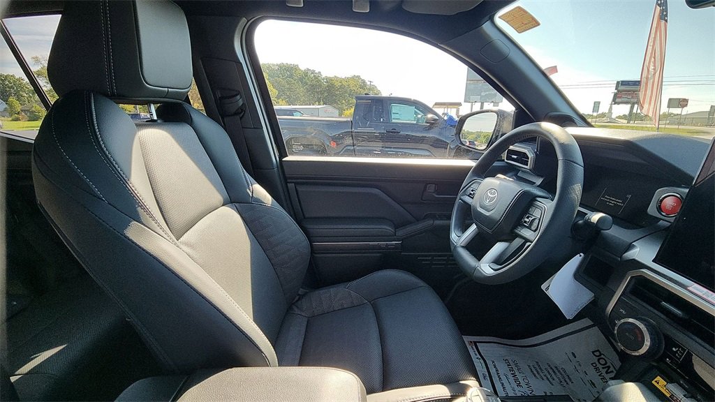 New 2025 Toyota 4Runner TRD Off-Road Premium image 13