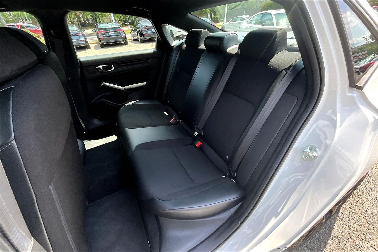 Used 2023 Honda Civic Sport image 26