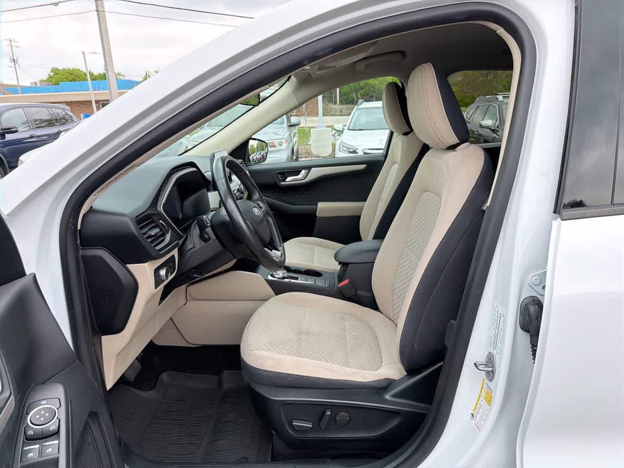 Used 2020 Ford Escape SE Sport AWD/4WD image 21