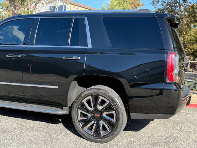 Used 2016 GMC Yukon Denali w/ Open Road Package image 40