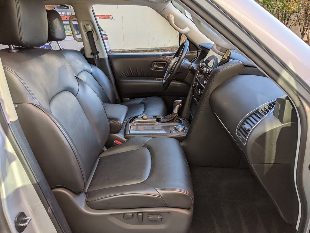 Used 2021 Nissan Armada SV image 21
