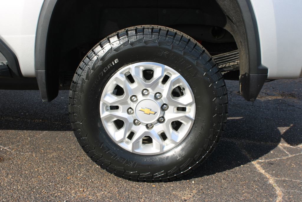 Used 2022 Chevrolet Silverado 2500 LTZ w/ Z71 Off-Road Package image 19