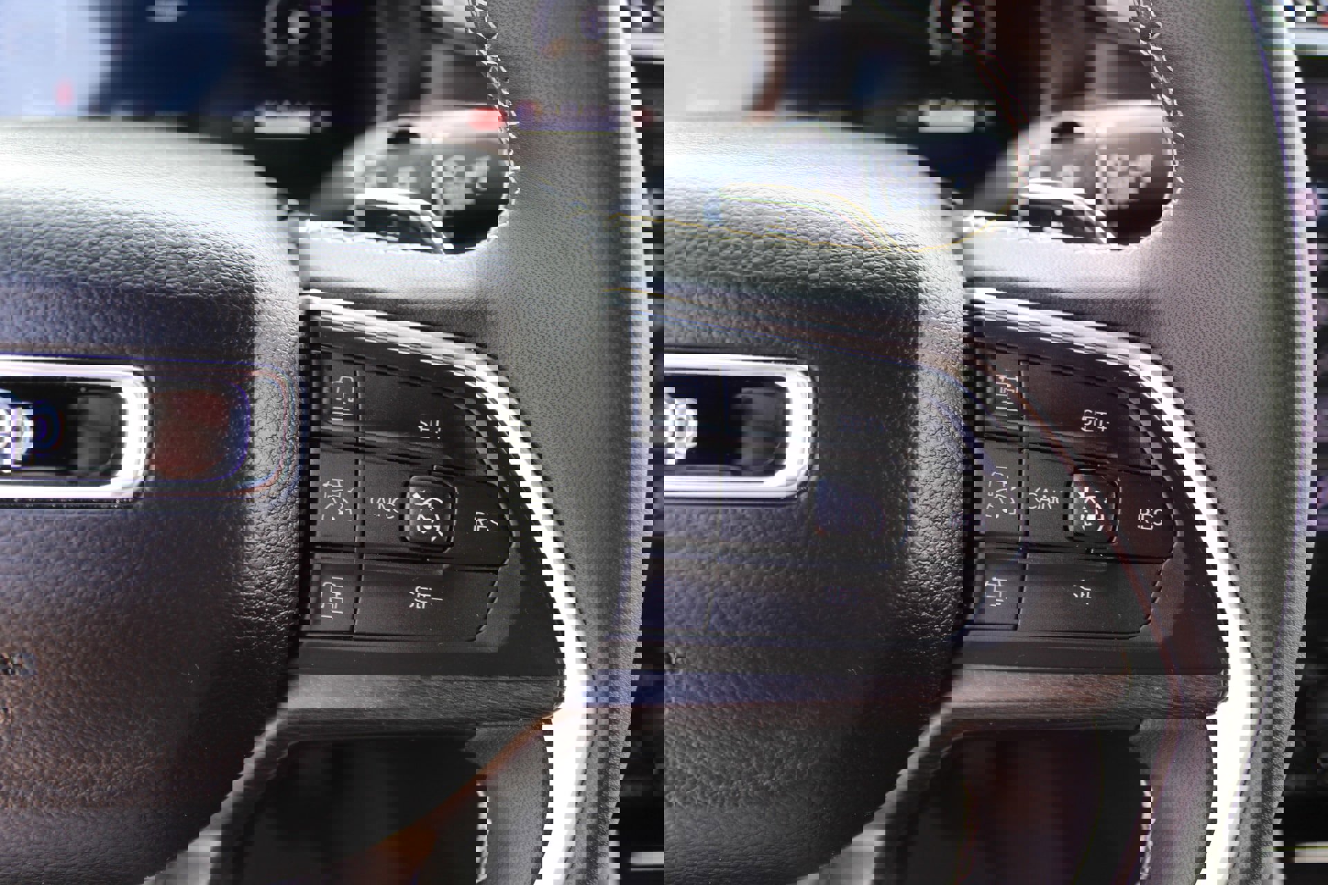 Used 2024 Jeep Grand Cherokee Limited image 35