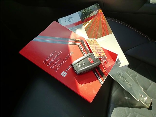 Used 2024 Toyota RAV4 Adventure image 7