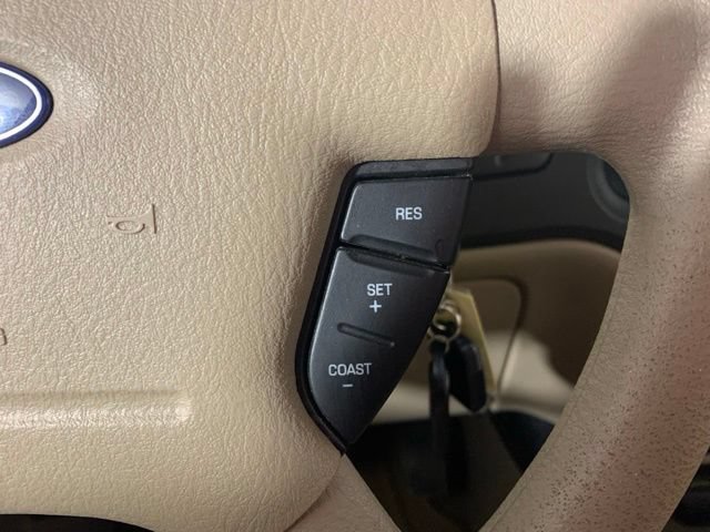 Used 2003 Ford Expedition XLT AWD/4WD image 29