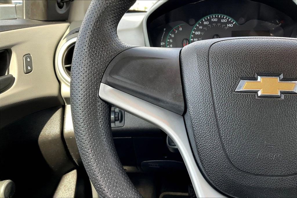Used 2018 Chevrolet Sonic LS image 10