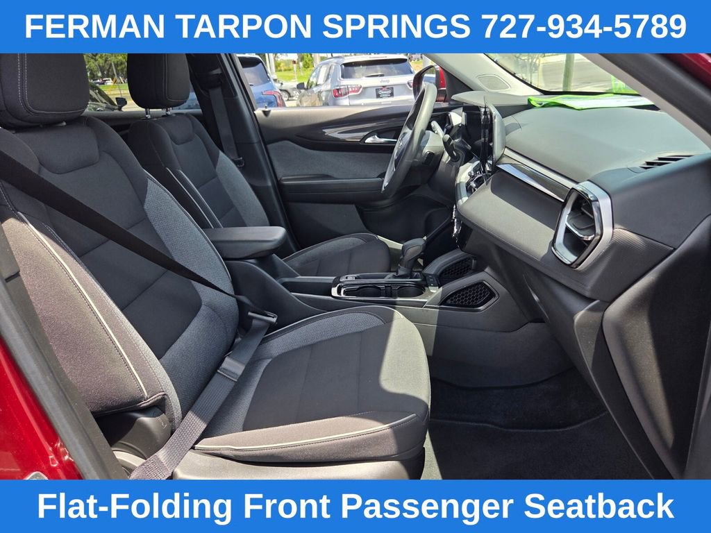Used 2024 Chevrolet TrailBlazer LT FWD image 21