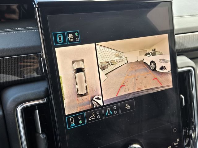 Used 2025 GMC Yukon XL Elevation AWD/4WD image 27