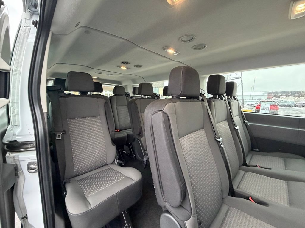 Used 2023 Ford Transit 350 XLT RWD image 24