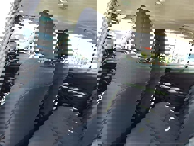 Used 2022 Toyota Corolla LE image 17