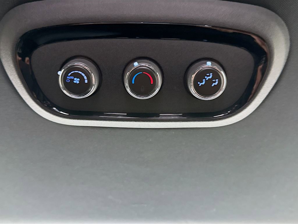 Used 2025 Dodge Durango GT image 26