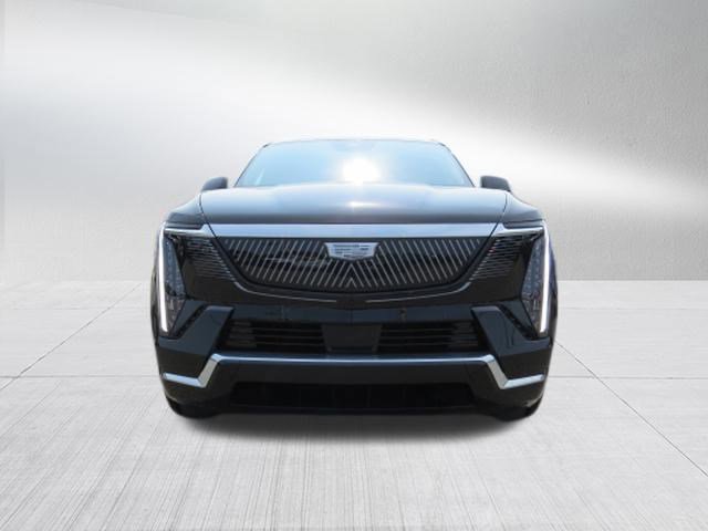 New 2025 Cadillac Escalade IQ Luxury 1 w/ Smart Trailering package image 8