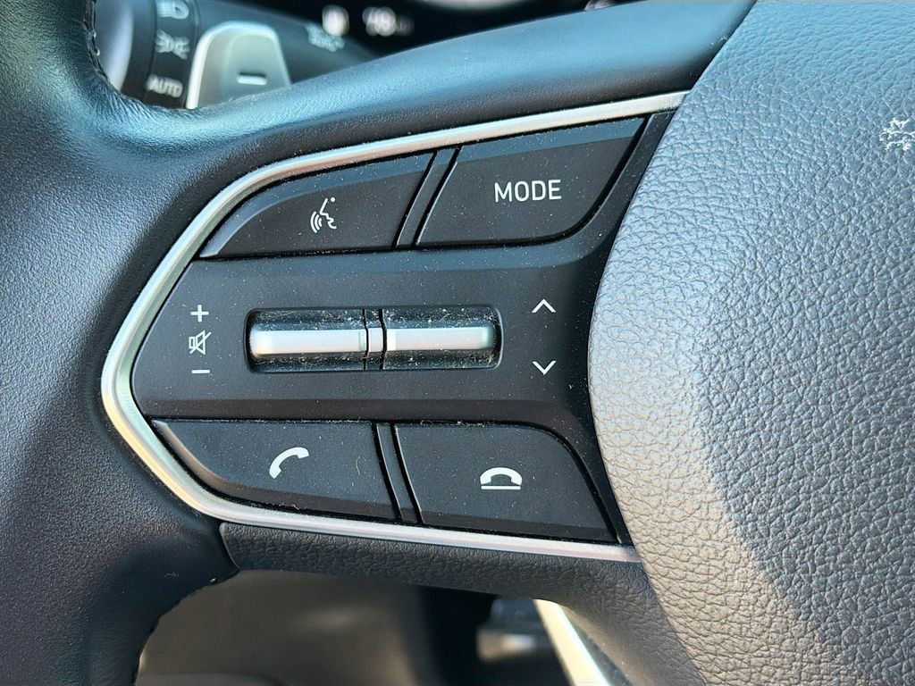 Used 2023 Hyundai Santa Fe SEL w/ Premium Package image 17