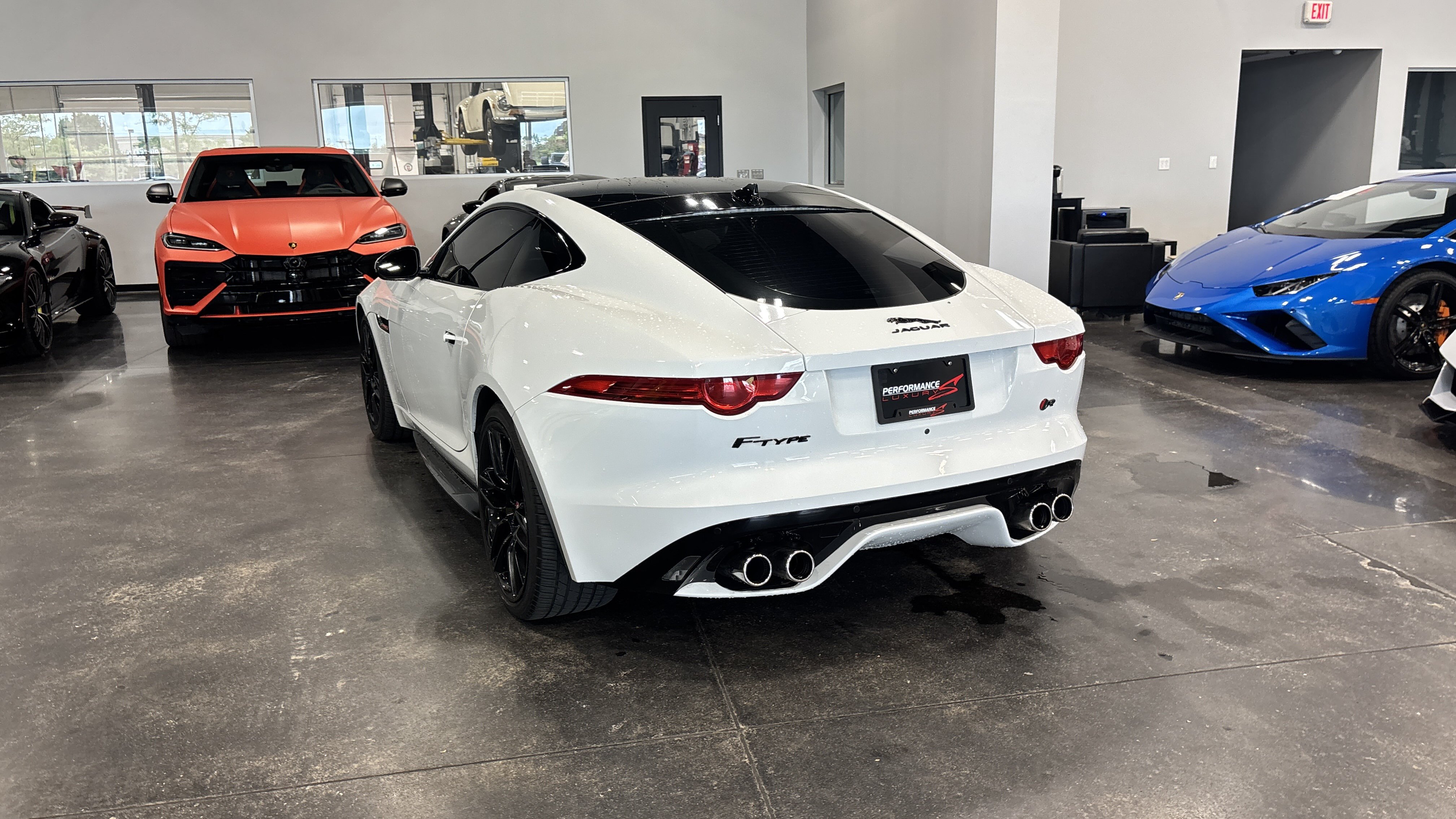 Used 2016 Jaguar F-TYPE R AWD/4WD image 3