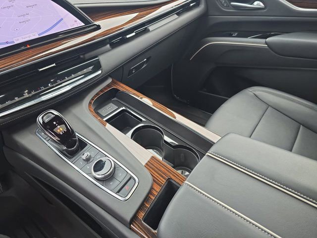 Used 2022 Cadillac Escalade ESV Luxury image 25
