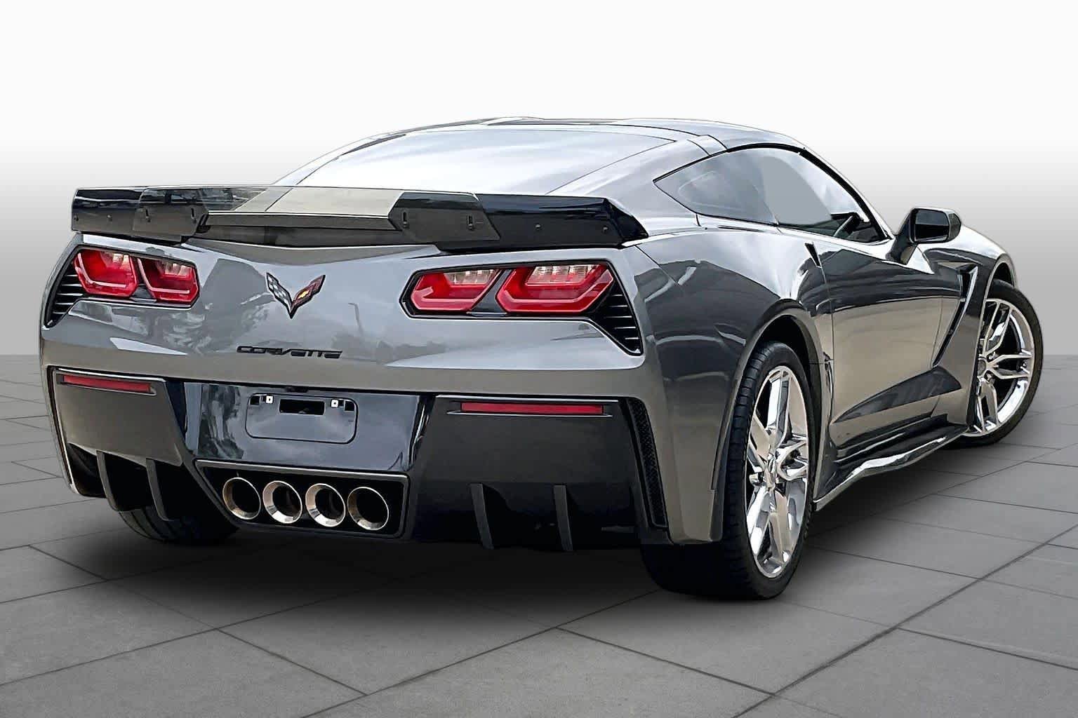 Used 2016 Chevrolet Corvette Stingray Coupe w/ 2LT Preferred Equipment Group RWD image 13