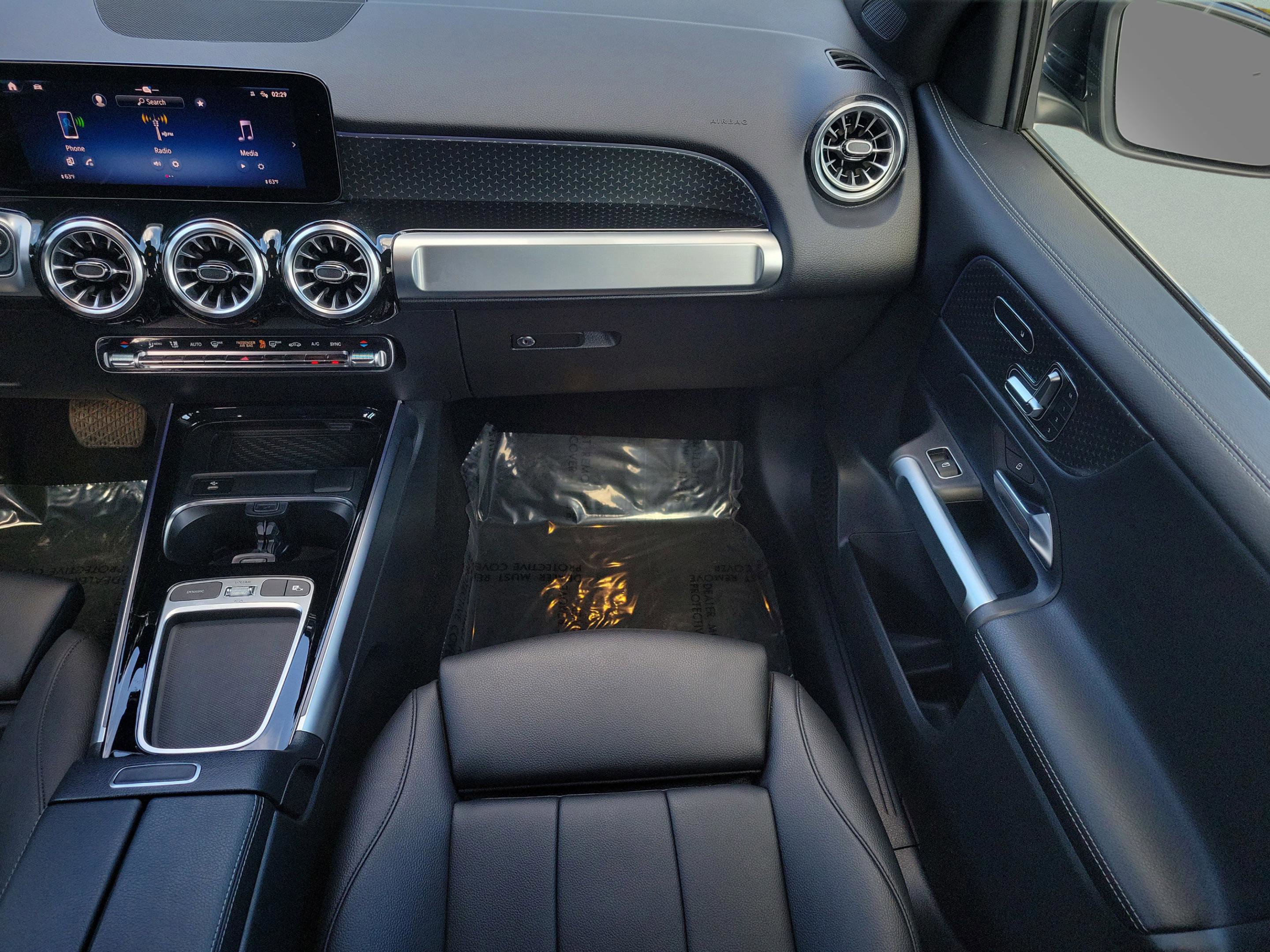 Certified 2024 Mercedes-Benz GLB 250 image 18