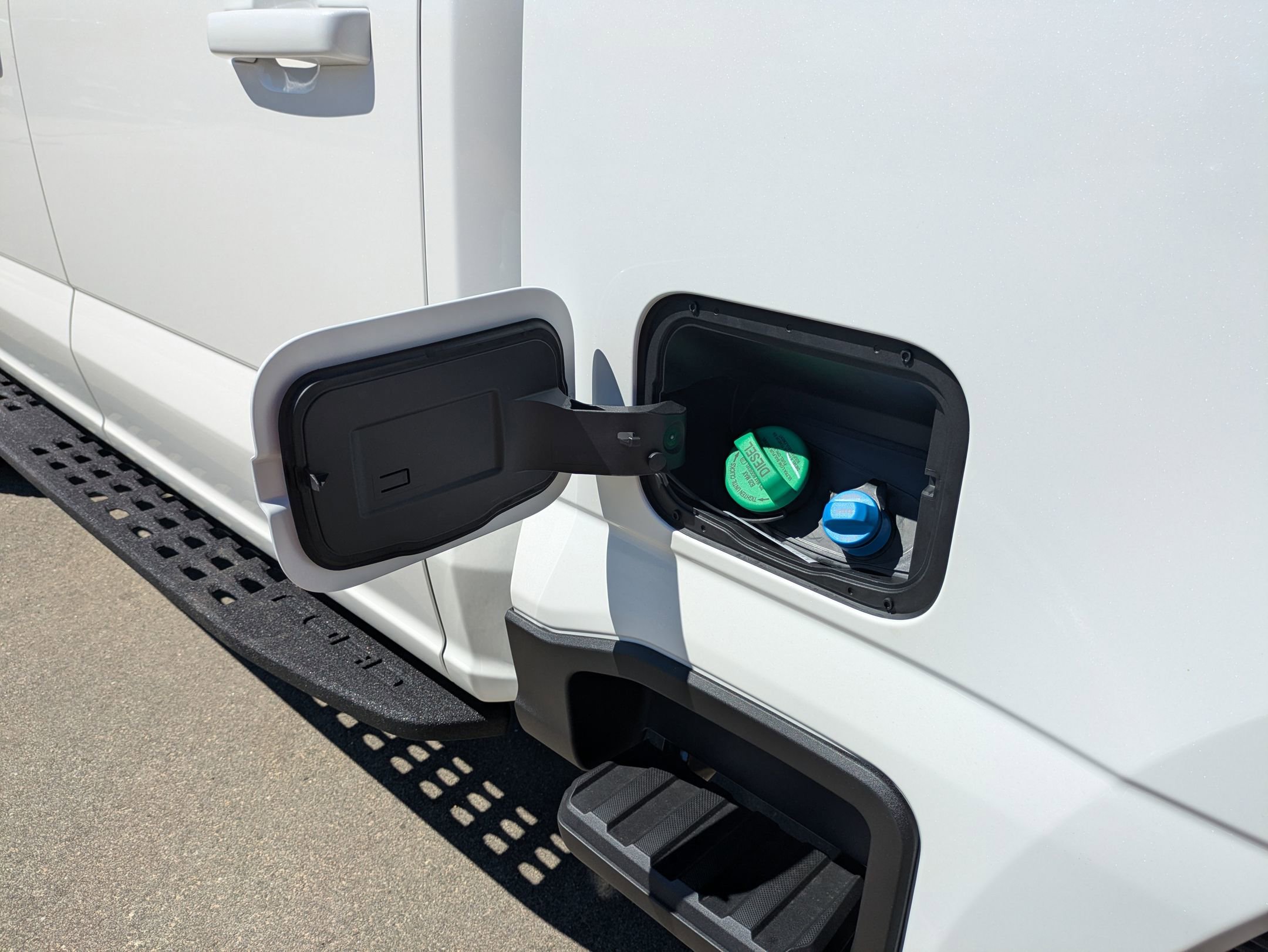 New 2026 Ford F250 Platinum w/ Tremor Off-Road Package image 34