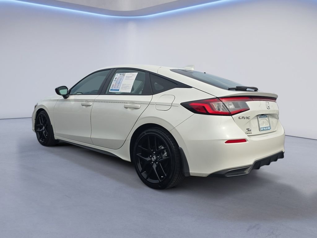 Used 2025 Honda Civic Sport image 3