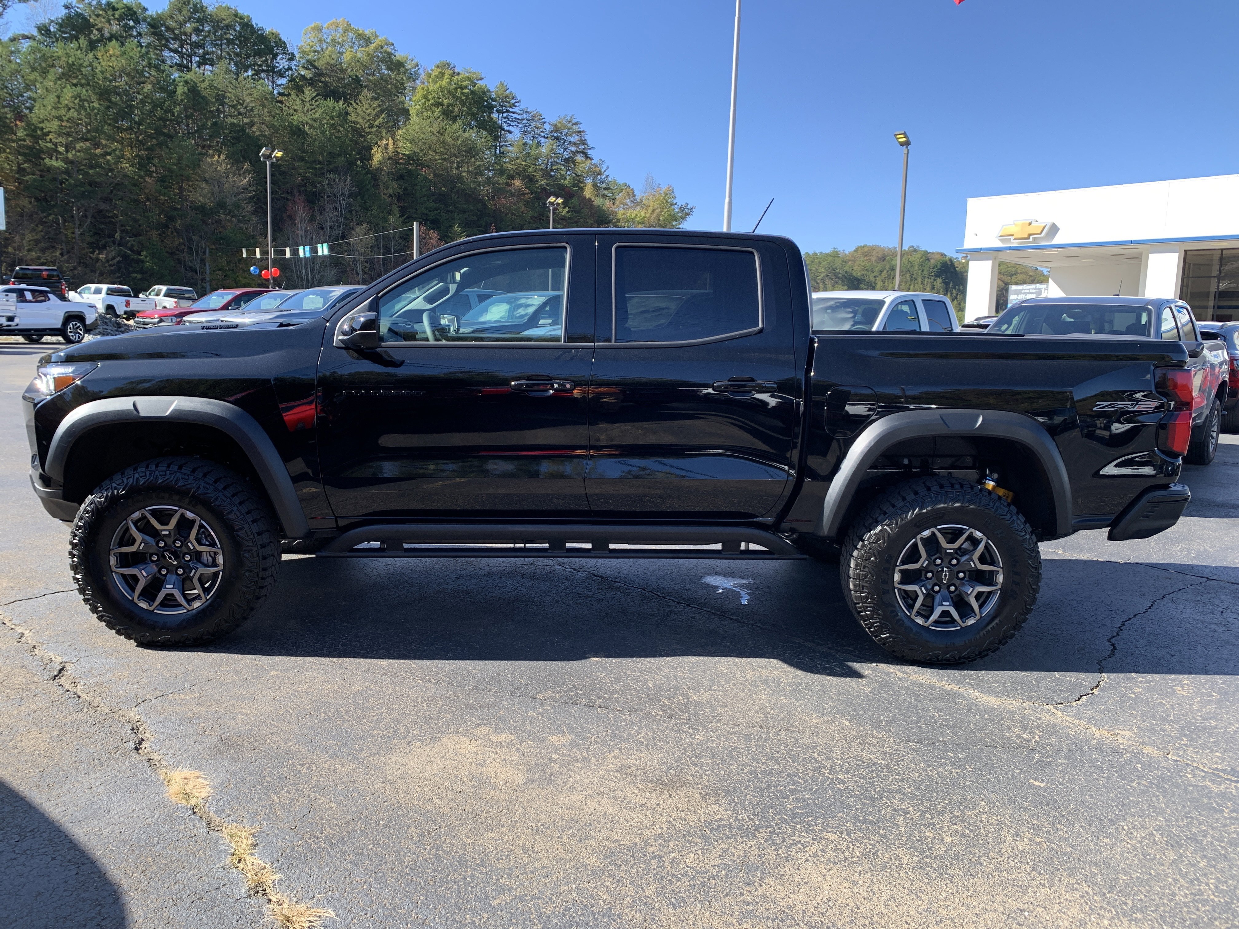 New 2026 Chevrolet Colorado ZR2 w/ Technology Package image 4