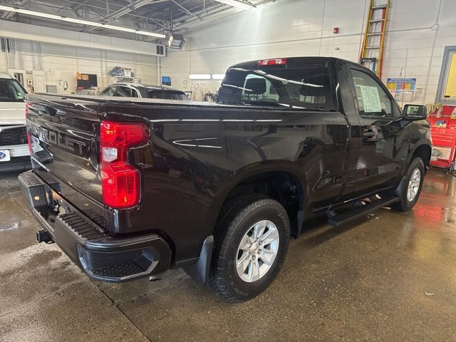 Used 2025 Chevrolet Silverado 1500 W/T w/ LPO, Dark Essentials Package image 6