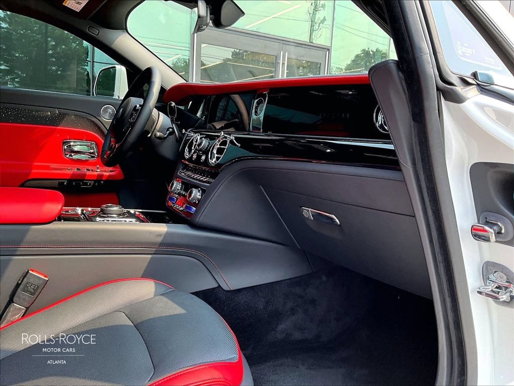 Used 2025 Rolls-Royce Spectre w/ Spectre Launch Package AWD/4WD image 14