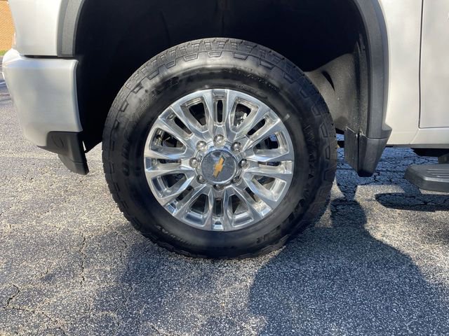 Used 2022 Chevrolet Silverado 2500 High Country w/ Technology Package image 10