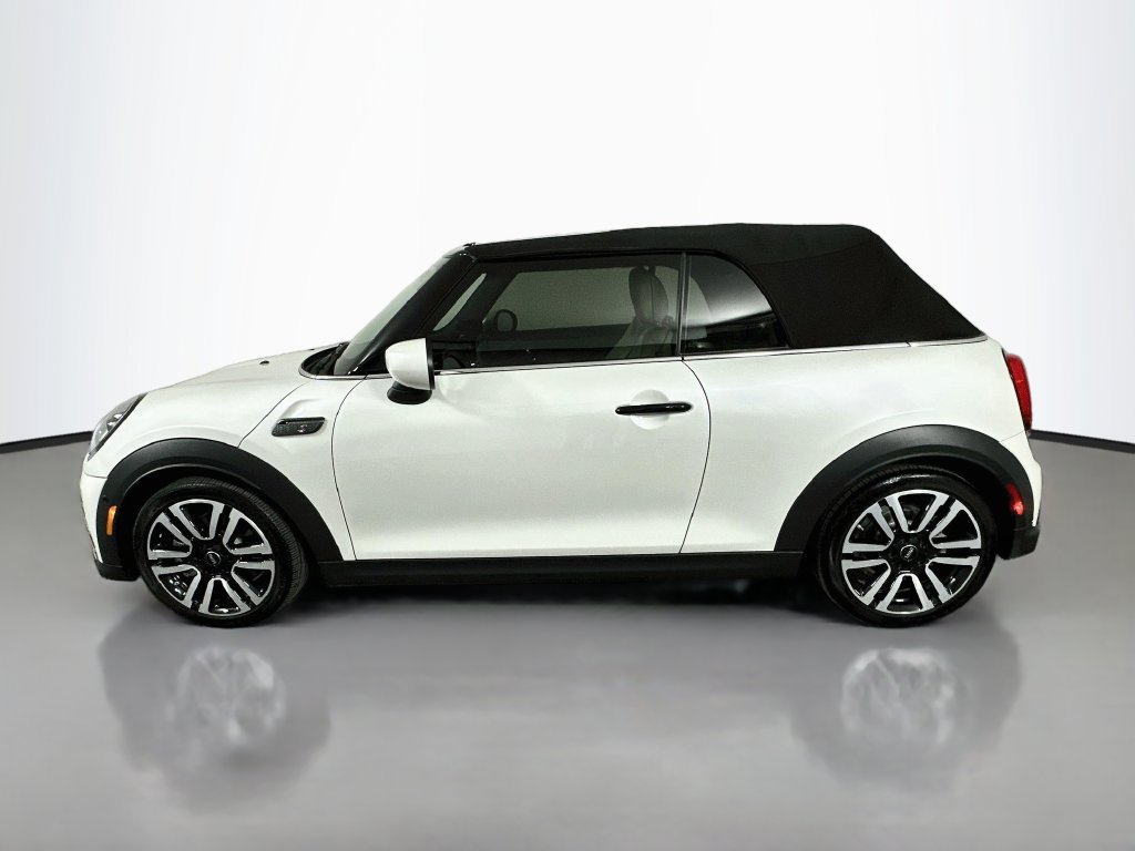 Used 2024 MINI Cooper S FWD image 8