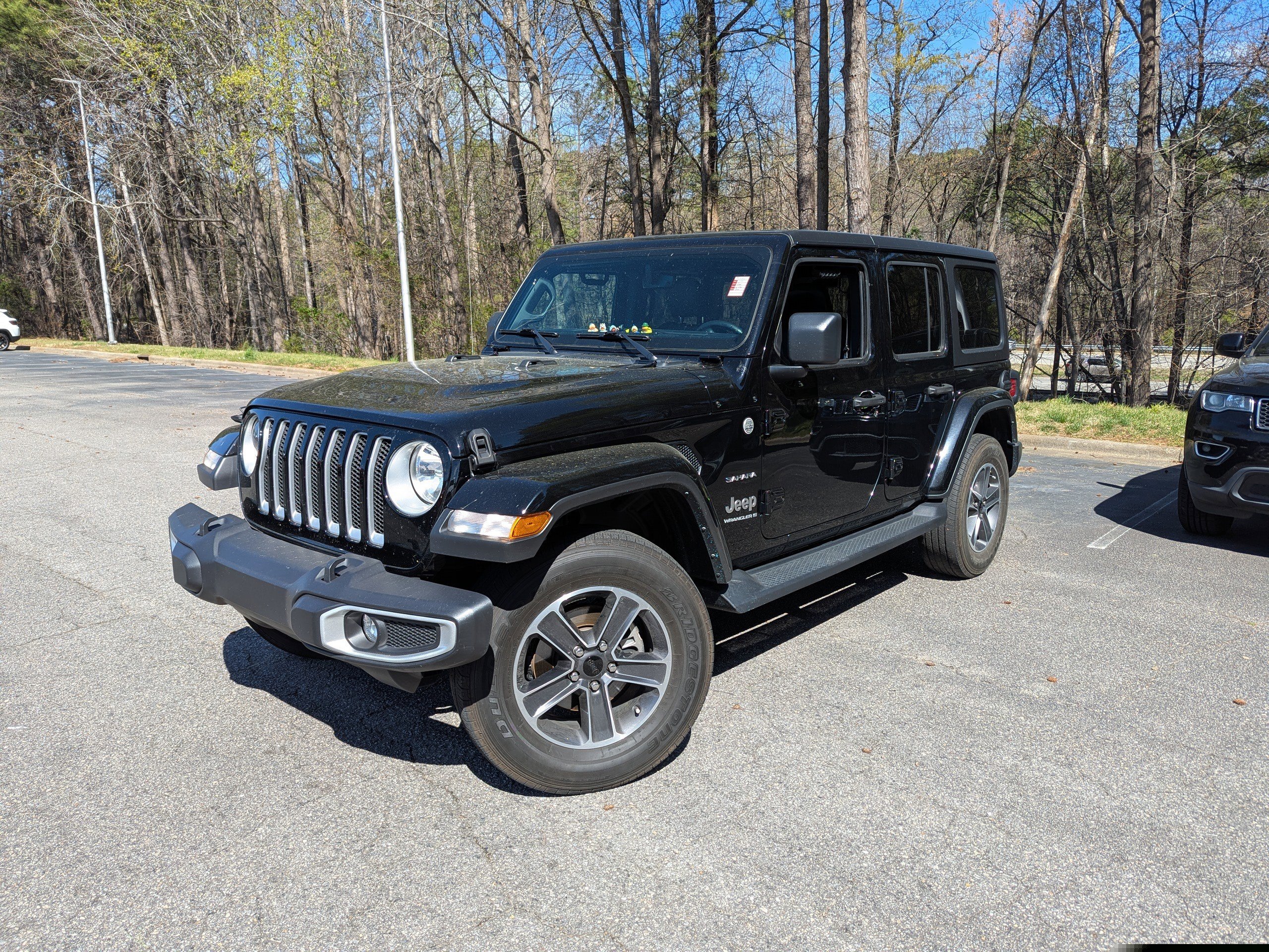 Used 2023 Jeep Wrangler Sahara w/ Cold Weather Group image 1