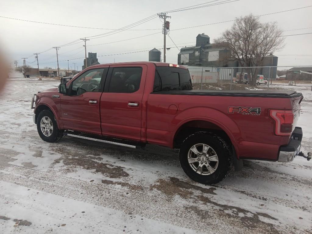 Used 2017 Ford F150 Lariat image 31