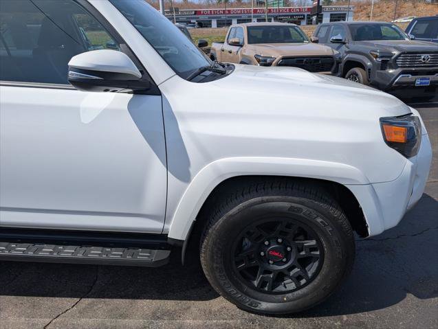 Certified 2023 Toyota 4Runner TRD Off-Road Premium w/ Off Road Premium Plus Package AWD/4WD image 10