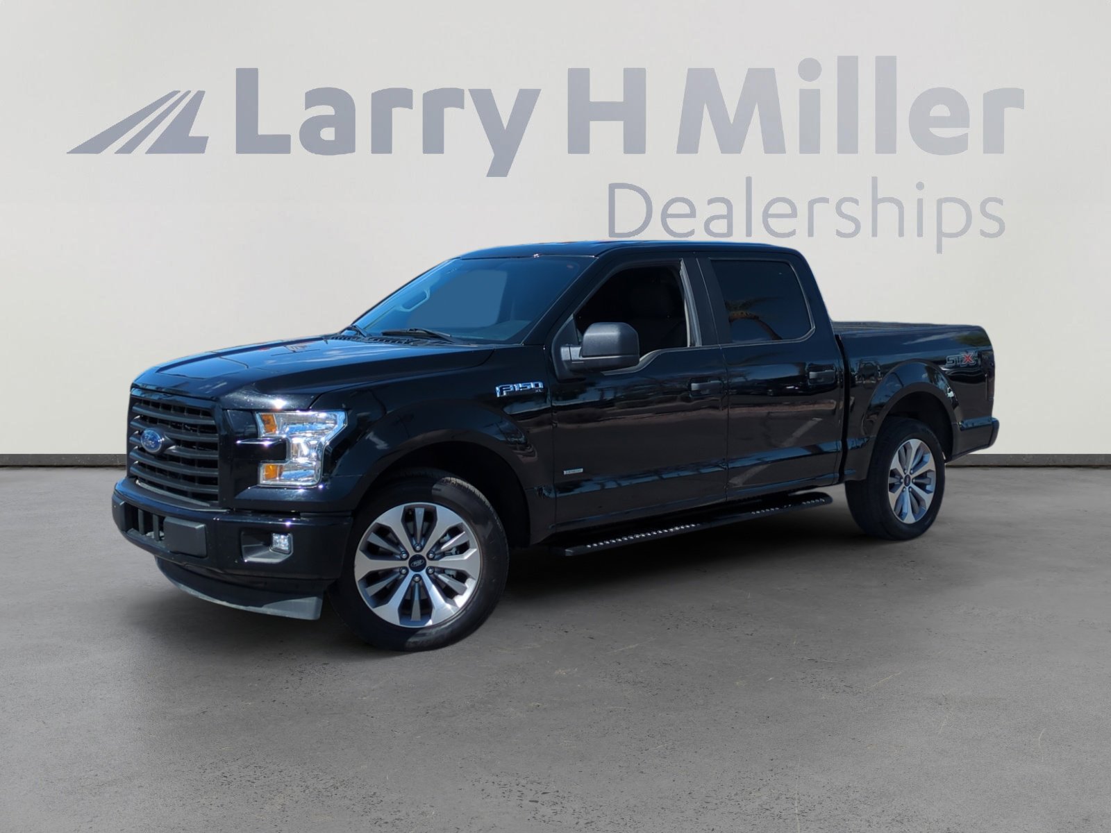 Used 2017 Ford F150 XL w/ Equipment Group 101A Mid