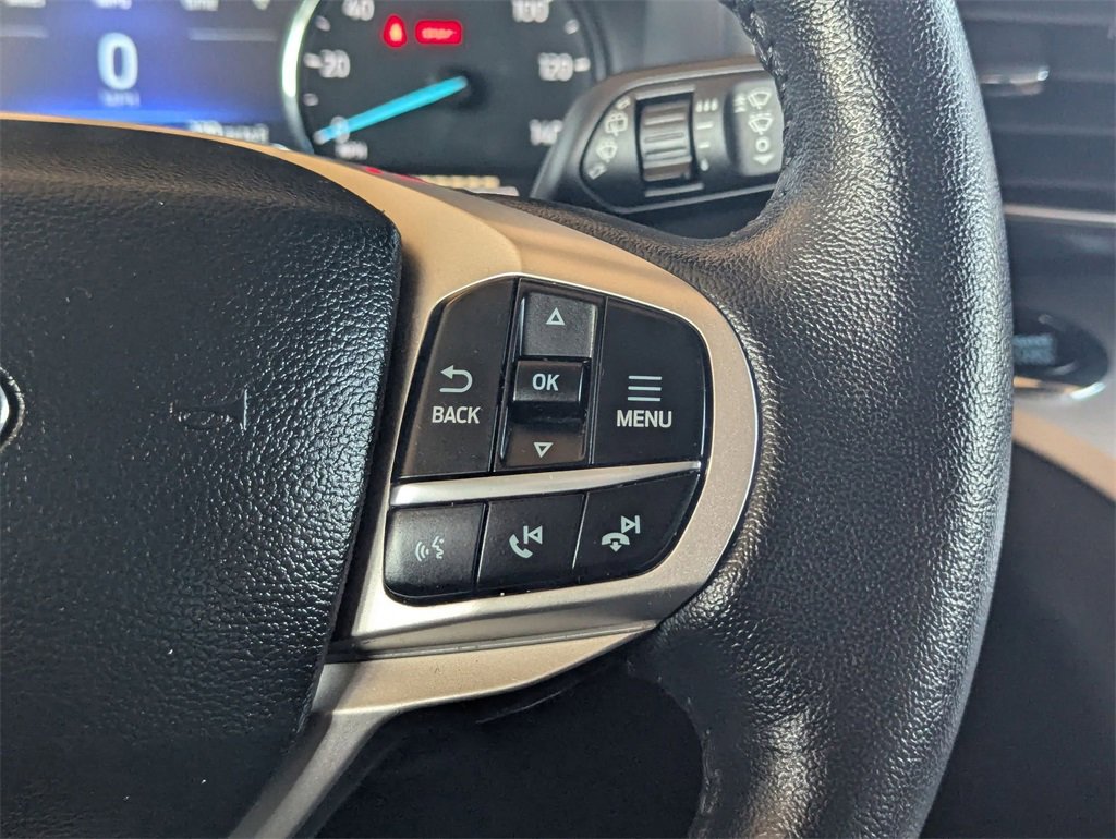 Used 2024 Ford Explorer XLT w/ Equipment Group 202A image 21