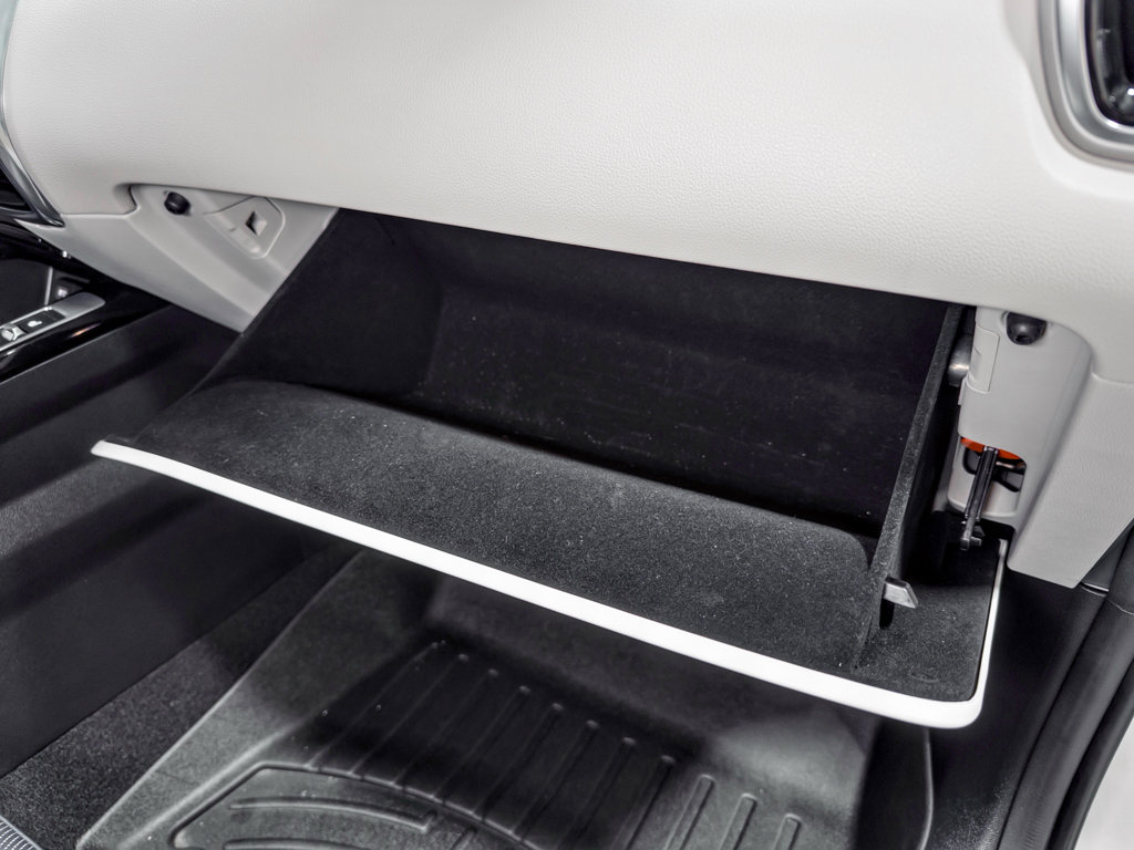 Used 2023 Kia Sorento SX Prestige image 19