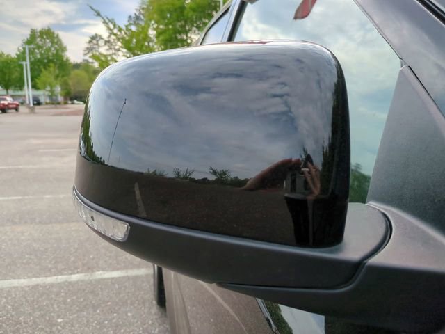 Used 2024 Dodge Durango GT RWD image 12