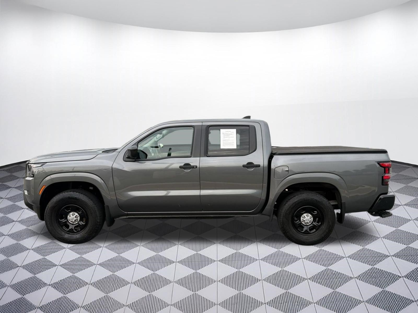 Used 2023 Nissan Frontier S w/ Technology Package AWD/4WD image 2