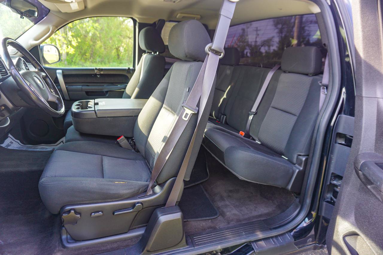 Used 2013 Chevrolet Silverado 1500 LT w/ All-Star Edition AWD/4WD image 19